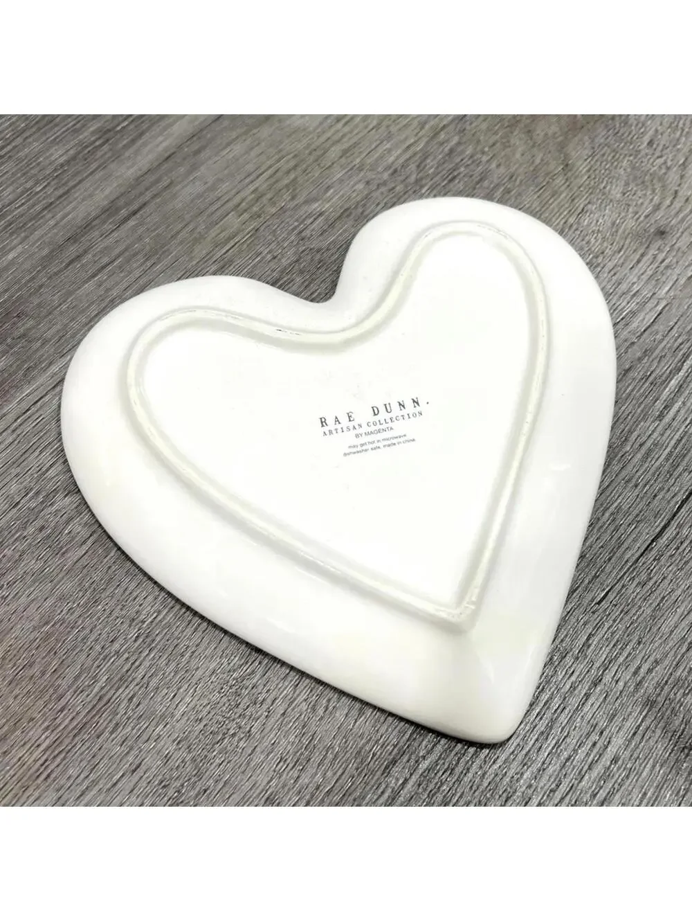 Rae Dunn Heart Shaped Kisses Plate